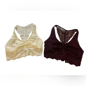 NWOT Set of 2 Trillium Bralettes Size Small